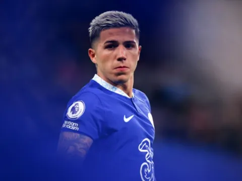 Nhìn tân binh Chelsea, Gianfranco Zola nhớ đến Fabregas