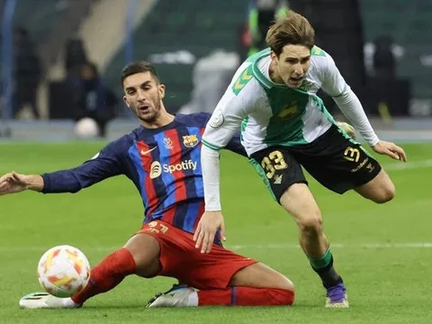 Ferran Torres chốt tương lai