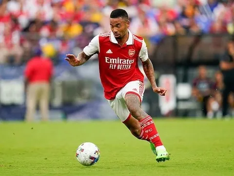 Arsenal trong nỗi nhớ Gabriel Jesus