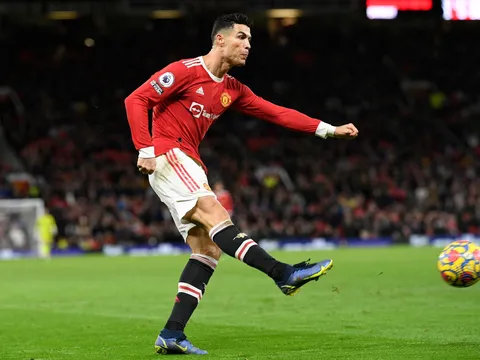 Xác nhận! Ronaldo nhanh chóng chốt tương lai ở M.U
