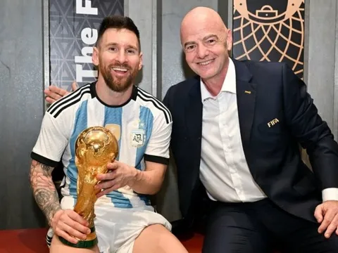 FIFA đưa ra yêu cầu đặc biệt với Messi