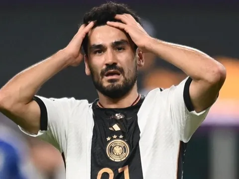 FIFA phạt tuyển Đức