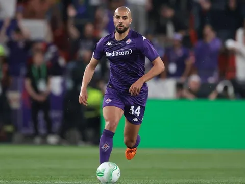 Fiorentina mang tin vui đến Man United