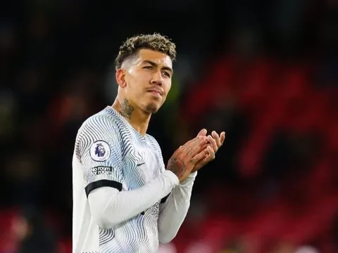 Roberto Firmino nên nhận được điều mà Mane đã không có tại Liverpool