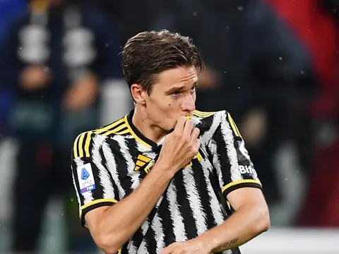 Juventus gia hạn hợp đồng với “trùm cá độ” đến 2028