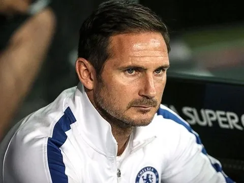 'Lampard nên dẫn dắt một đội bóng lớn như Newcastle'