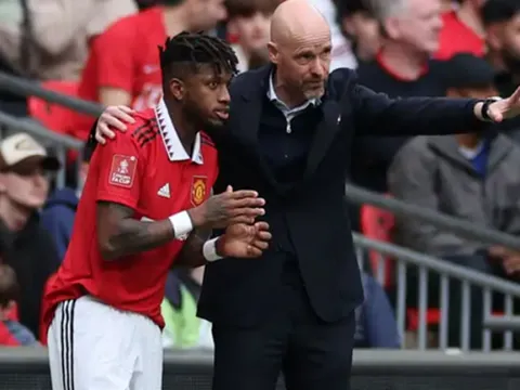 Fred đã chơi trận cuối cho Man Utd?