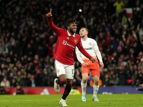 CHÍNH THỨC! Man Utd chia tay Fred
