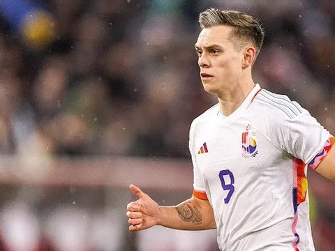 Vào sân thay người, tân binh Arsenal kiến tạo hoàn hảo cho De Bruyne