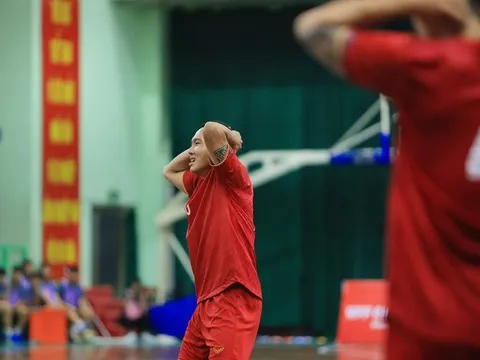 Tuyển futsal Việt Nam thua đậm trên sân nhà trước tuyển Hungary