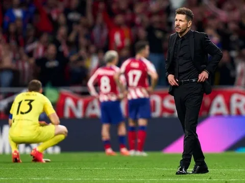 "Gã điên" Diego Simeone đang lạc lõng tại Atletico Madrid