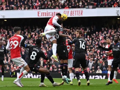Nút thắt cố định, Arsenal hủy diệt Palace trong trận cầu 5 bàn