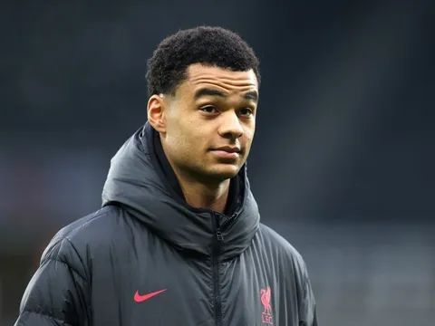 Gakpo háo hức đối đầu Man United