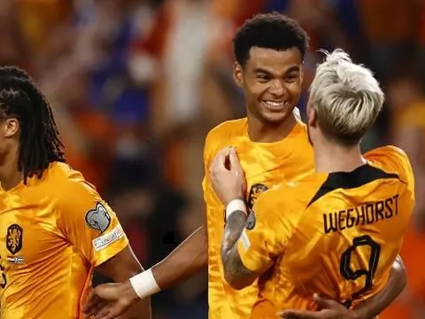 Gakpo và Weghorst giúp Hà Lan đè bẹp Hy Lạp