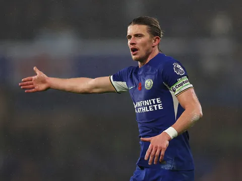 Đàm phán liên hồi, Tottenham tiến gần đội trưởng Chelsea