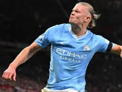 Gặp khó vụ Mbappe, Real chuyển hướng sang Haaland