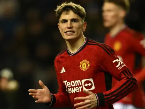 Real Madrid và PSG nhắm Garnacho