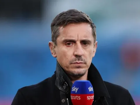 Gary Neville chọn top 5 trung vệ xuất sắc nhất M.U