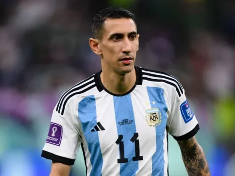 Gary Neville và Roy Keane 'hủy diệt' Di Maria