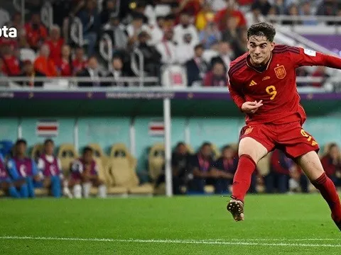 Gavi trở thành cầu thủ trẻ nhất ghi bàn ở World Cup sau Pele