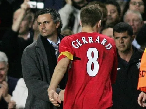 Gerrard tiếc vì không được đến Chelsea