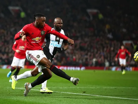 Wan-Bissaka đã chứng minh một điều khi Quỷ đỏ đánh bại Chích chòe