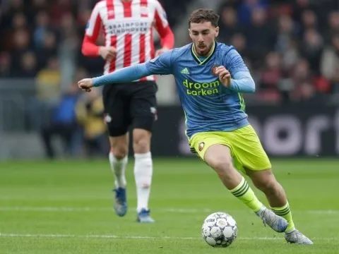 "Bạn không thể nói không với M.U, nhưng tôi muốn cậu ấy đến Brighton"