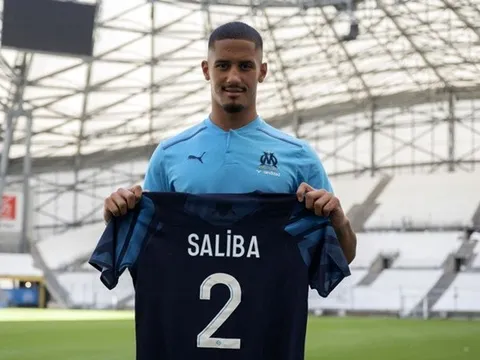 'Người hâm mộ Arsenal không hài lòng khi Saliba bị cho mượn'