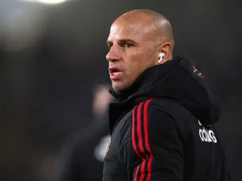 CHÍNH THỨC! "Người cũ Man Utd" cập bến Leeds