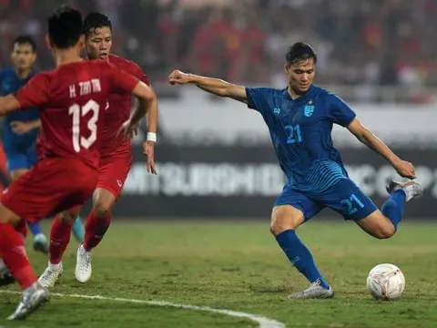 Báo Malaysia: "Hàng thủ Việt Nam đã sụp đổ"