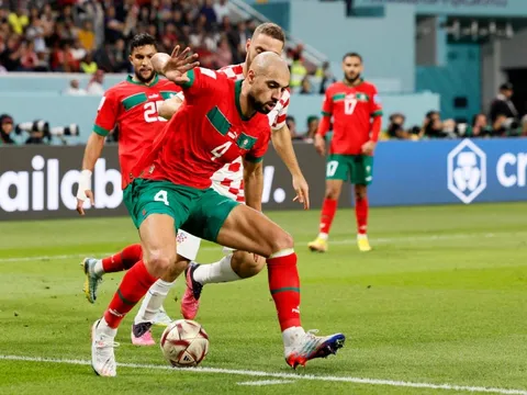Rõ tình trạng chấn thương của Sofyan Amrabat