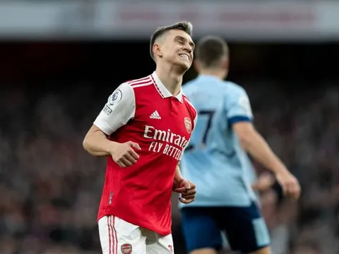Arteta hé lộ phẩm chất đặc biệt của Trossard