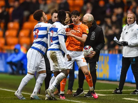 Lính đánh thuê Arsenal chói sáng, nhận 8/10 điểm ở màn hủy diệt 6-1