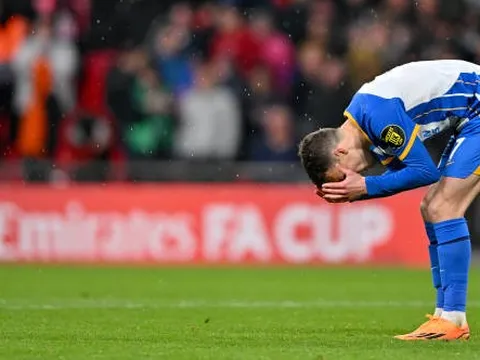 3 đội bóng lớn tại Anh chưa từng giành được danh hiệu lớn nào