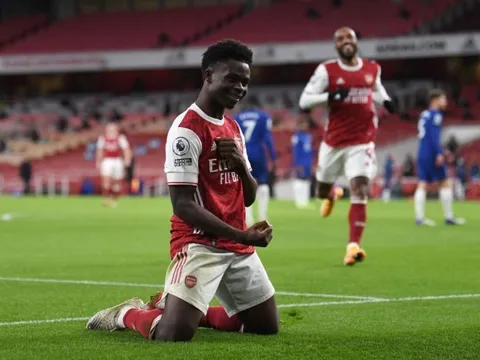 "Hạ sát" Chelsea, sao trẻ Arsenal tiết lộ bí quyết lập siêu phẩm