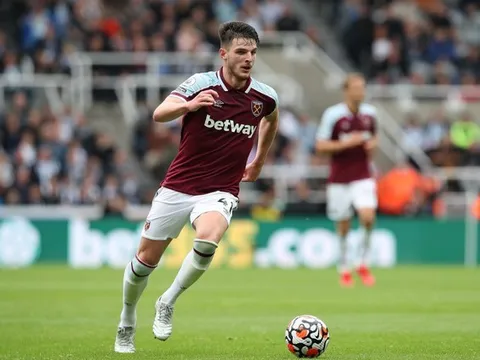 "Lời đề nghị Arsenal đưa ra thật đáng xấu hổ"