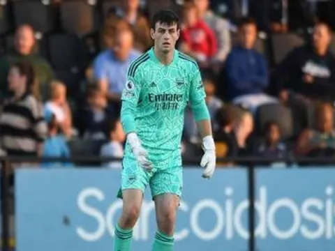 Thủ môn Arsenal chính thức có bến đỗ mới