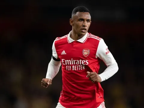 Quá thất vọng, Arsenal gọi sao trẻ trở lại