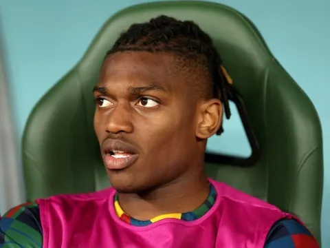 Động thái của Rafael Leao giữa tin đồn rời Milan