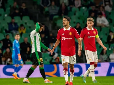4 điểm nhấn Betis 1-0 M.U: Tiến bộ rõ rệt; Cú sốc cho sao trẻ
