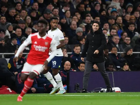 Mục tiêu trăm triệu của Arsenal "out trình" Premier League