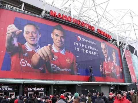 Sheikh Jassim phán 1 câu xanh rờn về Glazer và Man Utd
