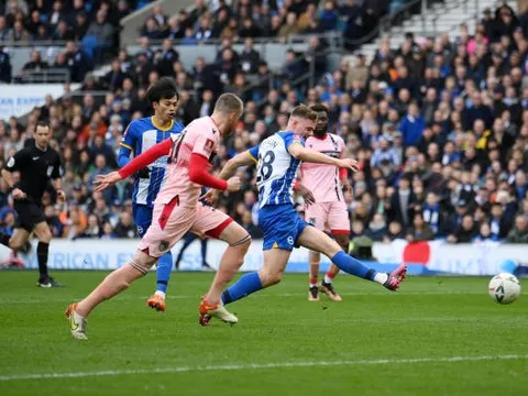 Nhà báo xác nhận M.U theo dõi 'hàng hot' Ngoại hạng Anh