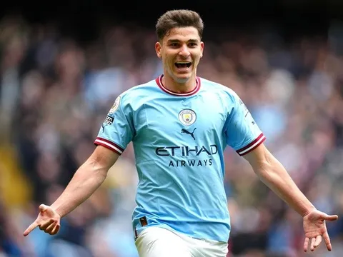 Julian Alvarez sẽ trở thành “nhạc trưởng” mới ở sân Etihad?