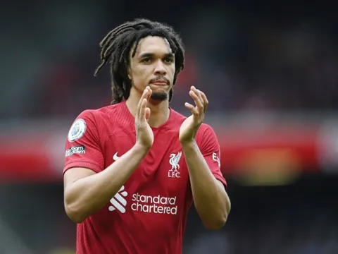 Liverpool đã thu hút các tài năng trẻ gia nhập đội như thế nào?