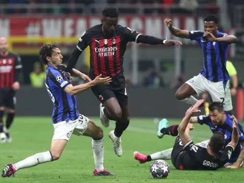 Thông điệp mạnh mẽ cho Ten Hag sau trận bán kết Champions League