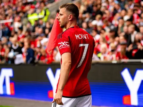 Bỏ "báu vật" lấy Mason Mount, M.U giờ có tiếc?