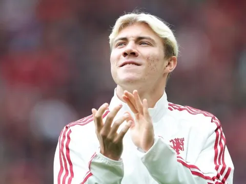 Ước mơ năm 10 tuổi của Hojlund đã thành sự thật