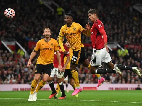 9 con số trận M.U 1-0 Wolves: Thảm họa hàng công; Wan-Bissaka giải hạn