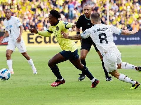 Làm lu mờ Federico Valverde, tân binh Chelsea đi vào lịch sử ĐTQG